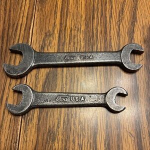 Ford USA Black Metal Wrenches